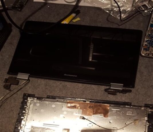 Wymiana matrycy w laptop Lenovo IdeaPad S210